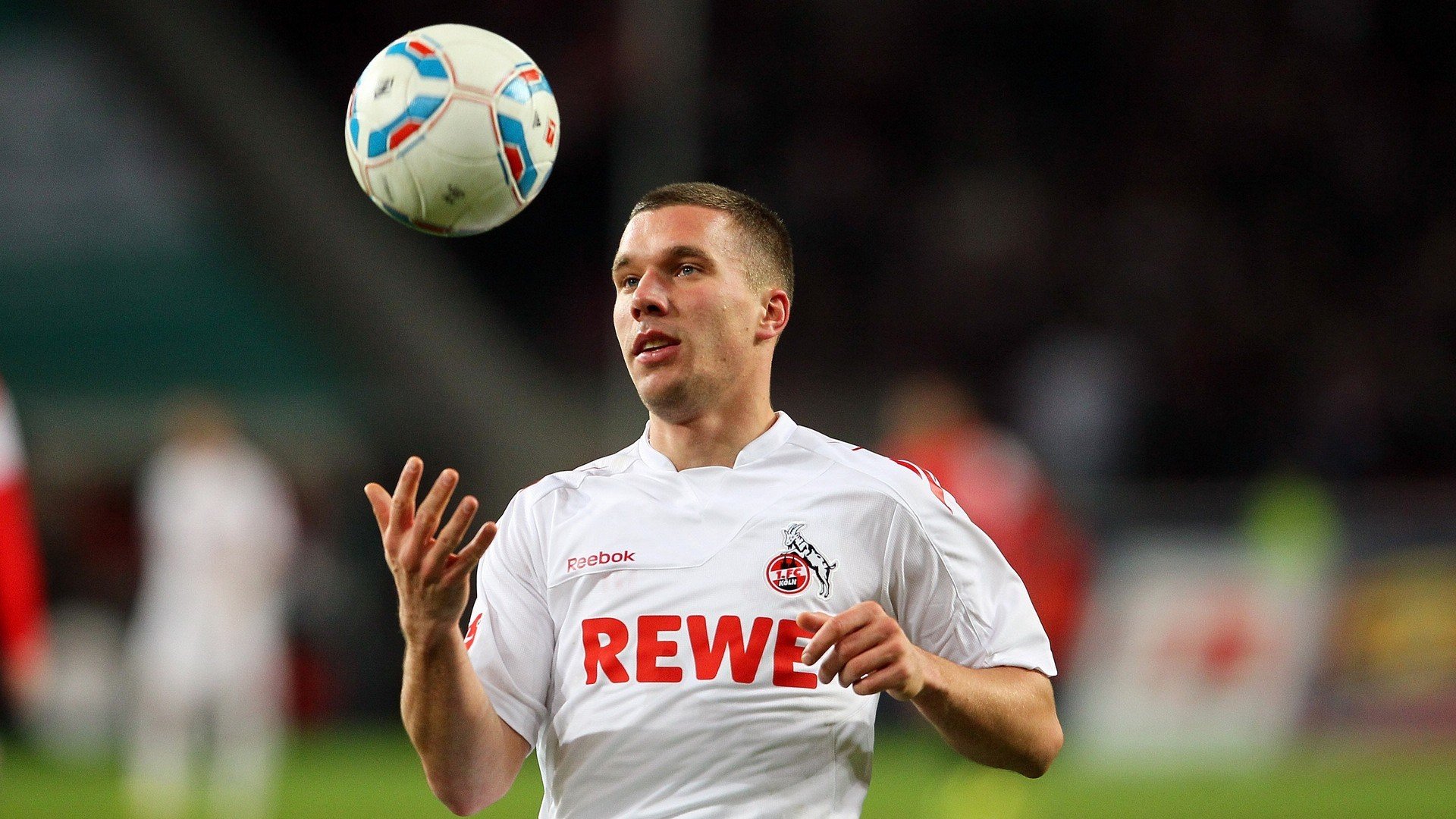 罗马尼亚队团体赛制深入分析：如何通过战术配合提升整体稳定性